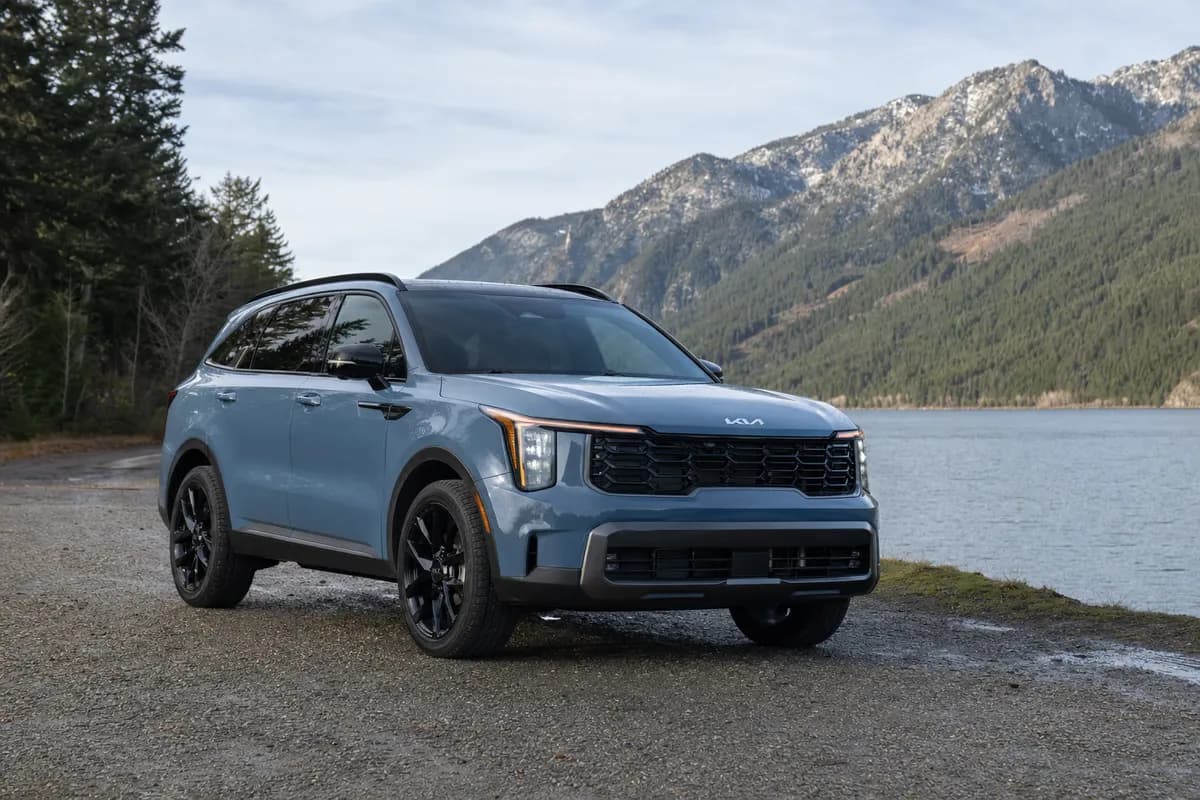 2024 Kia Sorento PHEV Review: Family-Friendly Efficiency