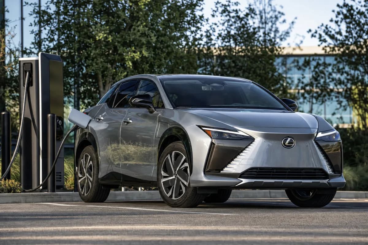 Toyota and Lexus Expand 2026 EV Fast-Charging Access: What the New Charging Upgrades Mean for bZ, RZ, and 2027 Electric Models