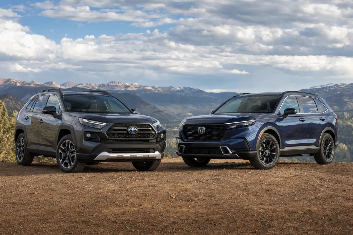 2025 Toyota RAV4 Hybrid vs Honda CR-V Hybrid: Which One Wins in the Real World?