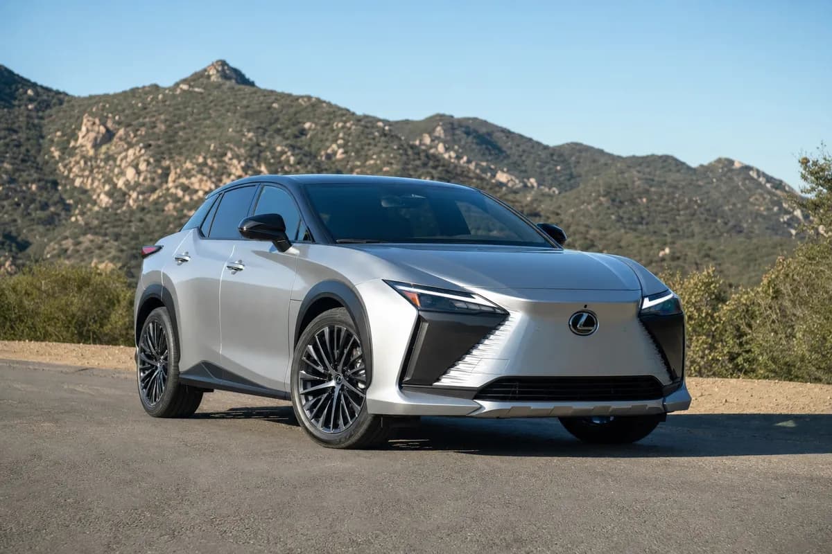 2026 Lexus RZ 550e First Drive Review: Can Lexus’s Reworked Electric SUV Beat the Tesla Model Y, Genesis GV70 Electrified, and Cadillac Optiq on Real-World Range, Ride Comfort, and Luxury Value?