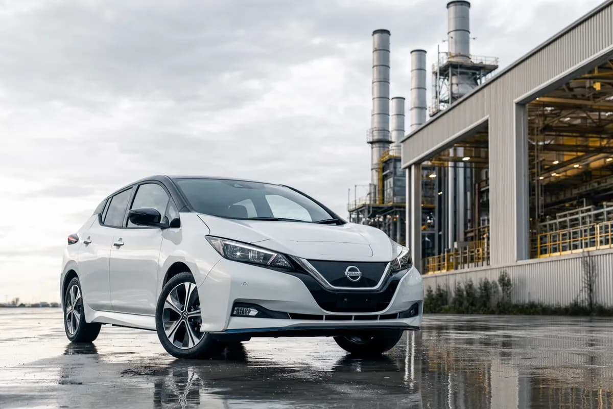 UK Carmakers Freeze 2027 EV Factory Decisions as Ministers Face Pressure to Relax ZEV Mandate Rules: What It Means for the Nissan Leaf, JLR Electric Range Rover, MINI Cooper, Vauxhall and British Car Buyers